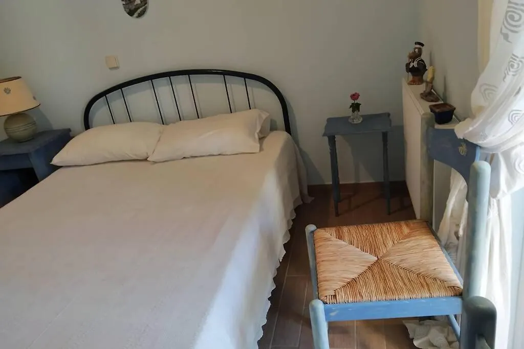 Fiorela Maisonette Sami  0*, Sami (Kefalonia) Greece